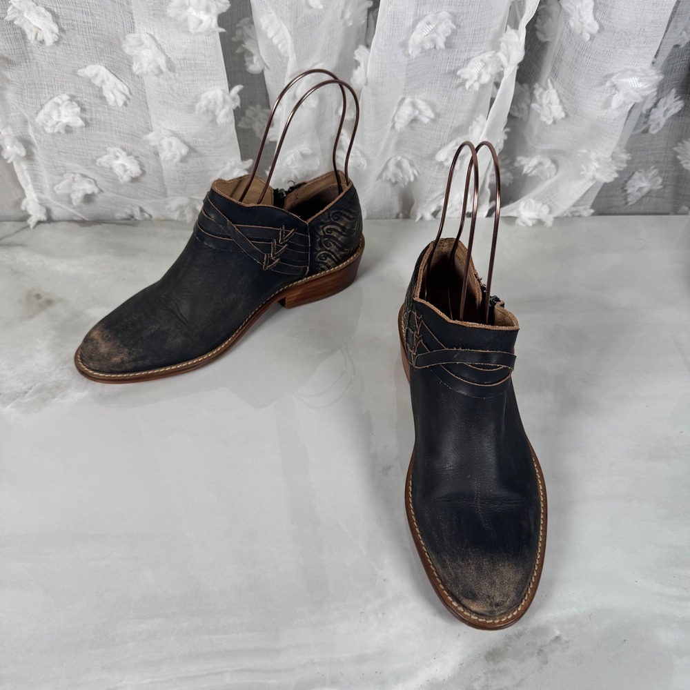 Musse & Cloud Tooled Leather Booties Boho Distressed